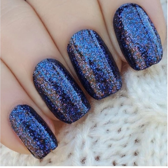 Color Street | Twilight Hour, deep blue glitter nail strips - Picture 3 of 17